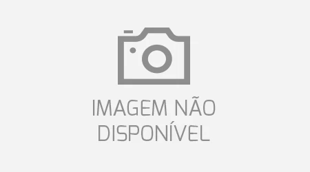  Arranjo com 15 rosas brancas no vidro